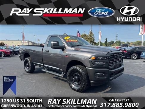 Used 2025 RAM 2500 Tradesman AWD/4WD image 1