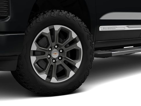 Certified 2024 Chevrolet Silverado 1500 High Country w/ Technology Package AWD/4WD image 6