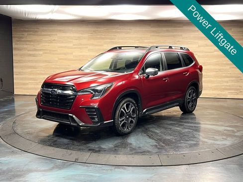 Used 2023 Subaru Ascent Limited w/ Technology Package AWD/4WD image 5