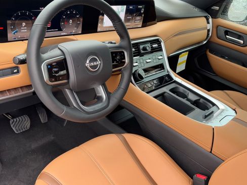 New 2026 Nissan Armada SL image 18