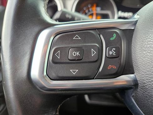 Used 2021 Jeep Gladiator Overland image 14