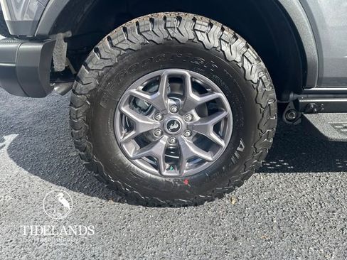 New 2025 Ford Bronco Badlands AWD/4WD image 32