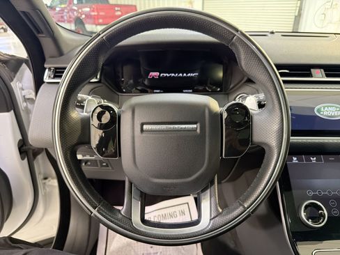 Used 2020 Land Rover Range Rover Velar R-Dynamic S AWD/4WD image 13