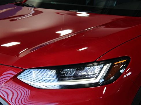 Used 2025 Honda HR-V Sport image 2