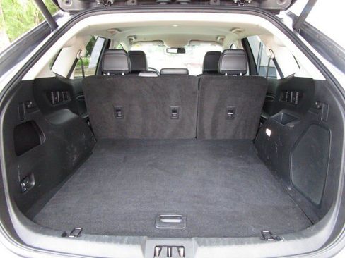 Used 2024 Ford Edge Titanium w/ Equipment Group 301A AWD/4WD image 8