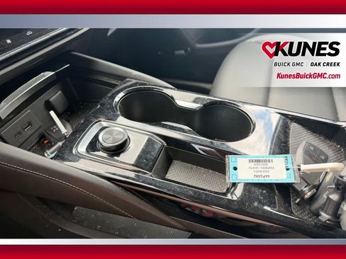 Used 2024 Buick Envision Preferred AWD/4WD image 25
