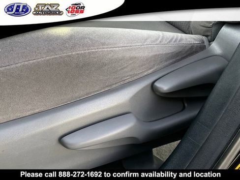 Used 2012 Toyota Prius Three image 10