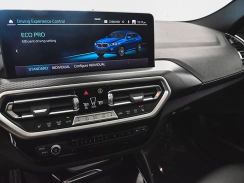 Used 2022 BMW X4 xDrive30i w/ M Sport Package 2 image 16