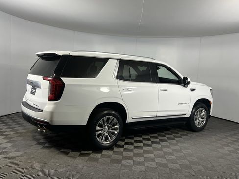 Used 2024 GMC Yukon Denali image 6