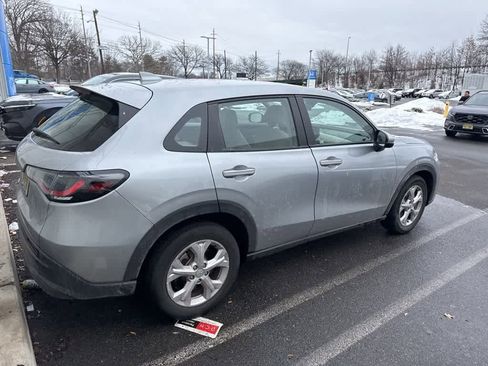 Used 2023 Honda HR-V LX image 15