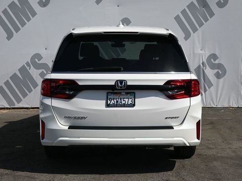 Used 2025 Honda Odyssey Sport-L image 5
