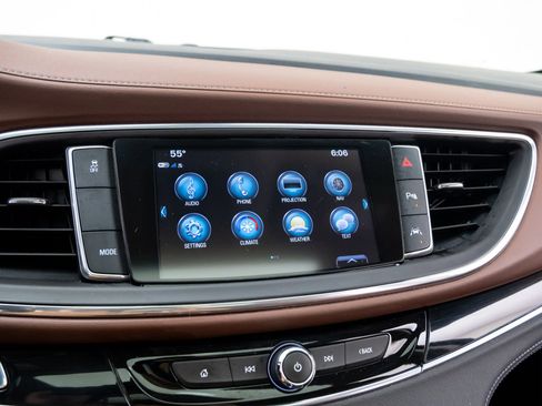 Used 2019 Buick Enclave Avenir w/ Avenir Technology Package image 25