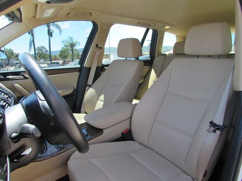 Used 2016 BMW X3 xDrive28i AWD/4WD image 9