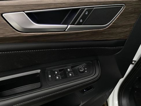 New 2026 Volkswagen Atlas SEL AWD/4WD image 33
