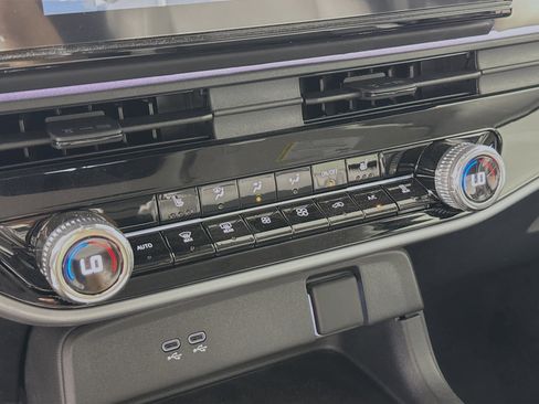 New 2026 Honda Prologue Touring image 19