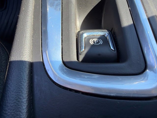 Used 2019 Chevrolet Equinox LT FWD image 23