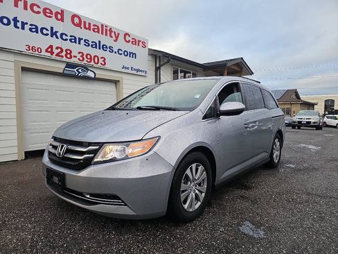 Used 2017 Honda Odyssey EX-L image 3