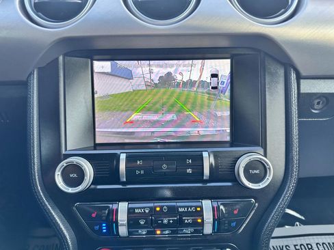 Used 2020 Ford Mustang Premium image 14