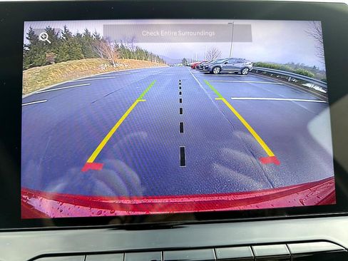 Used 2025 Jeep Compass Latitude w/ Altitude Special Edition image 15