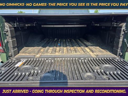 Used 2025 Nissan Frontier PRO-4X w/ Pro Premium Package AWD/4WD image 14