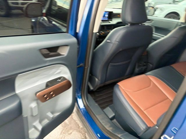 Used 2024 Ford Maverick Lariat FWD image 22