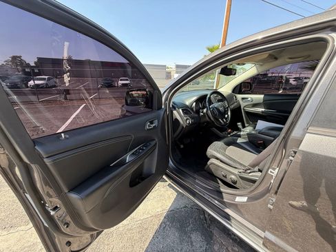 Used 2016 Dodge Journey Crossroad image 7