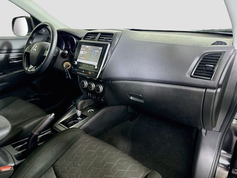 Used 2024 Mitsubishi Outlander Sport LE AWD/4WD image 29