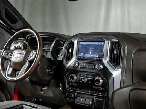 Used 2020 GMC Sierra 3500 SLT w/ SLT Premium Plus Package image 22