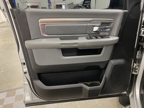 Used 2015 RAM 1500 Big Horn image 23