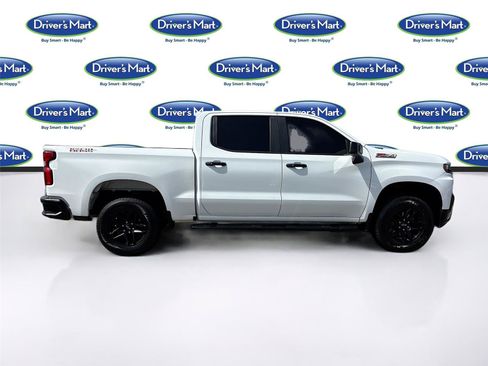 Used 2019 Chevrolet Silverado 1500 LT Trail Boss w/ Convenience Package AWD/4WD image 8