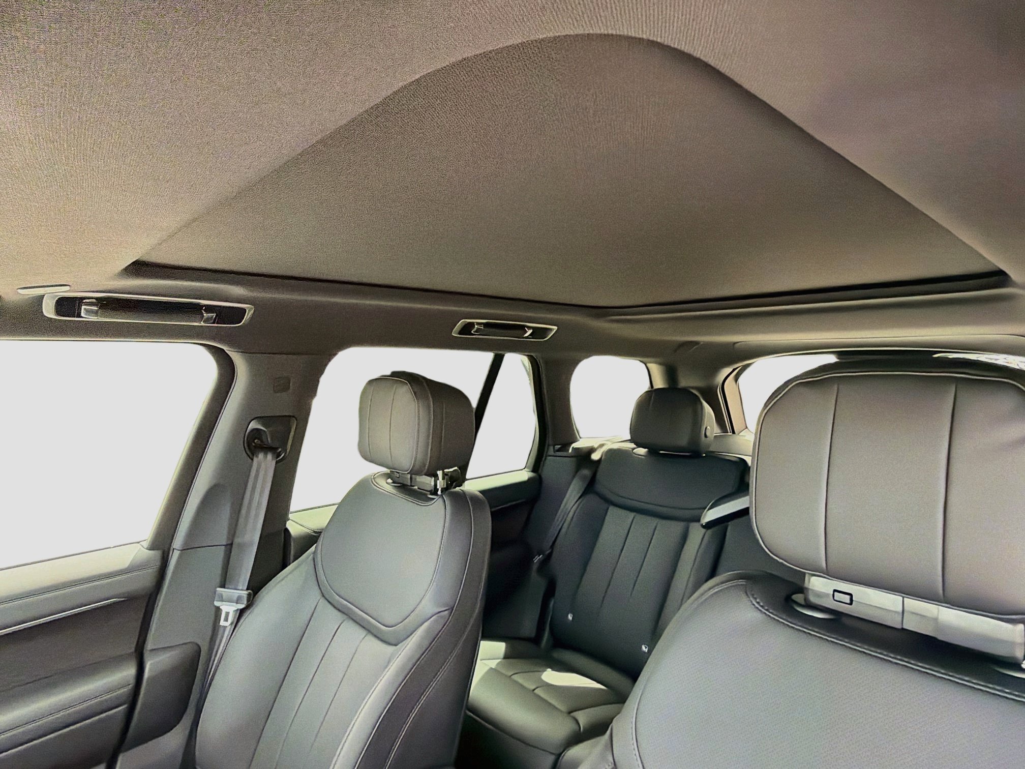 New 2027 Land Rover Range Rover SE AWD/4WD image 27