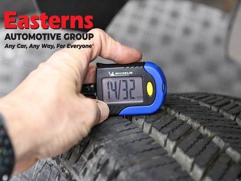 Used 2024 RAM 2500 Big Horn w/ Protection Group image 31