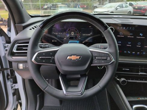 New 2026 Chevrolet Traverse High Country w/ LPO, Floor Liner Package FWD image 13