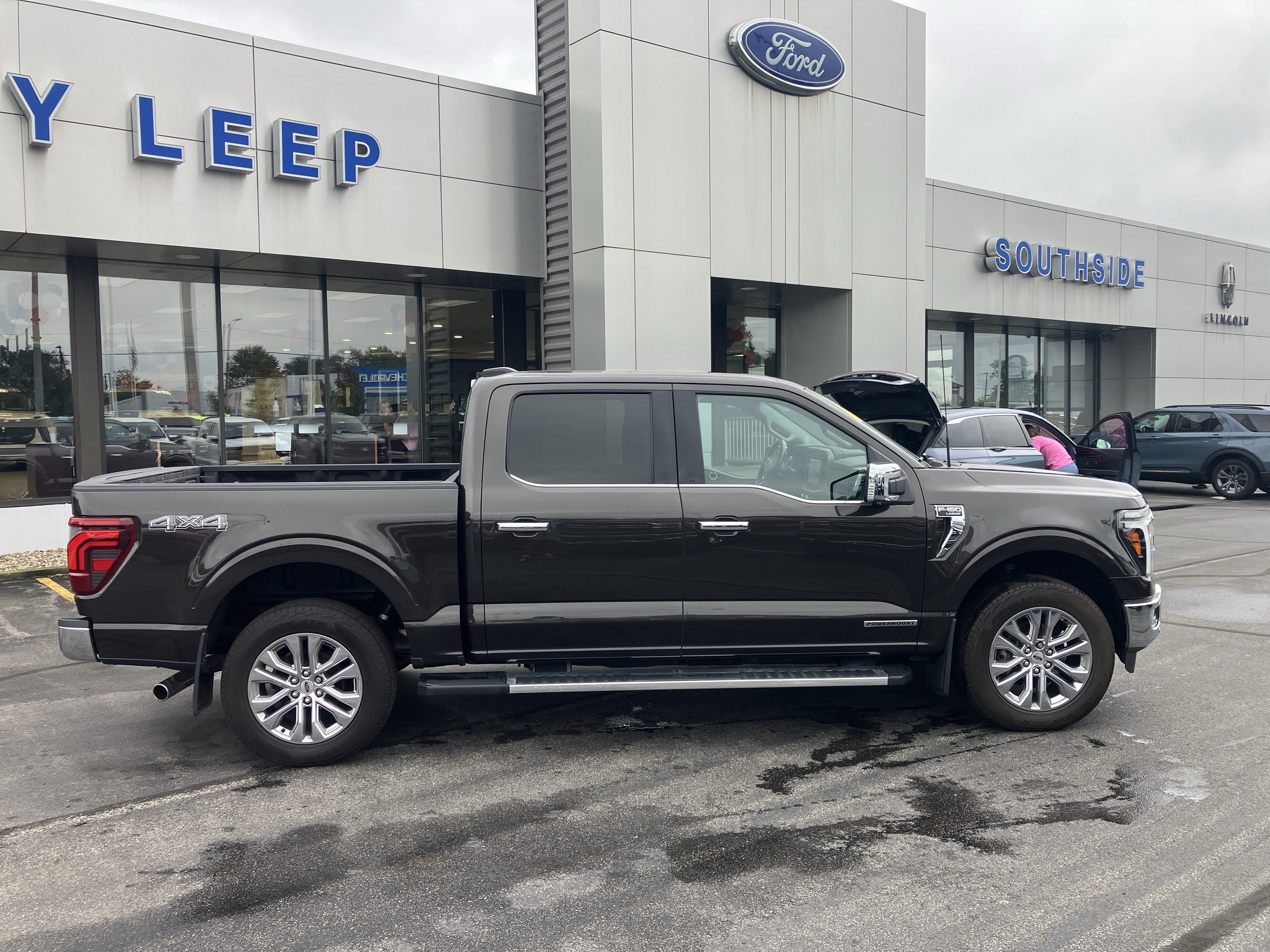 Certified 2024 Ford F150 Lariat w/ Equipment Group 502A High AWD/4WD image 8