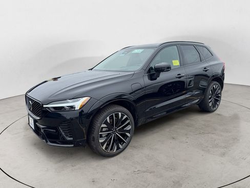 New 2026 Volvo XC60 T8 Ultra w/ Protection Package Premier AWD/4WD image 2