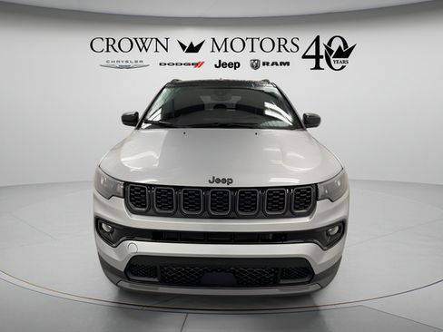Used 2026 Jeep Compass Limited AWD/4WD image 2