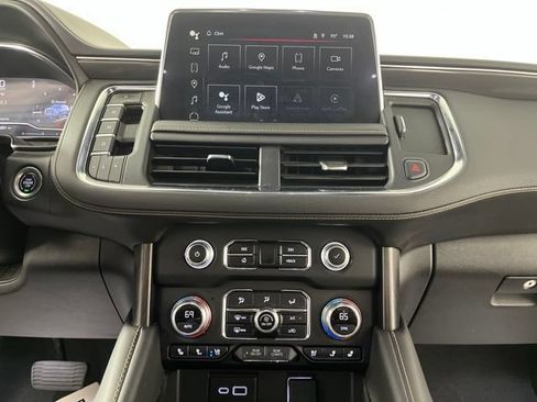 Used 2024 GMC Yukon XL AT4 w/ Technology Package AWD/4WD image 26