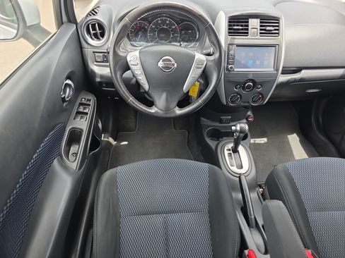 Used 2019 Nissan Versa Note SV FWD image 12