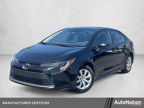Certified 2024 Toyota Corolla LE FWD image 1