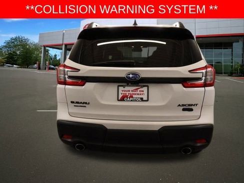 Used 2024 Subaru Ascent Onyx Edition image 5
