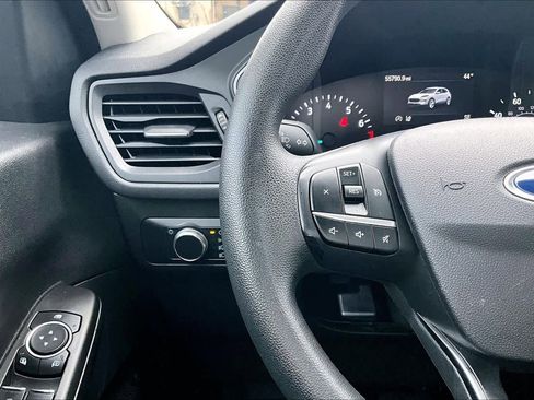 Used 2021 Ford Escape S image 23