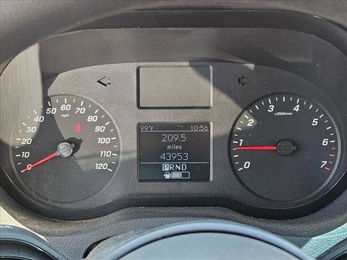 Used 2019 Mercedes-Benz Sprinter 170 image 10