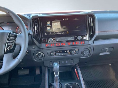 New 2025 Nissan Frontier PRO-4X w/ Pro Convenience Package image 8