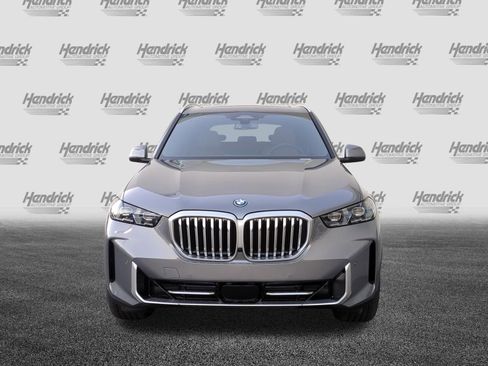 New 2026 BMW X5 xDrive50e w/ Climate Comfort Package AWD/4WD image 3