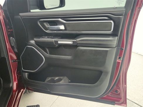 Used 2023 RAM 1500 Laramie image 32