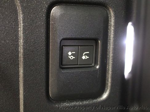Used 2022 Land Rover Defender 110 X AWD/4WD image 39