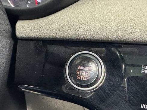 Used 2020 Kia Sportage EX w/ Option Group 15 AWD/4WD image 24