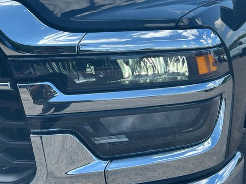 New 2026 RAM 2500 Tradesman w/ Chrome Appearance Group image 10