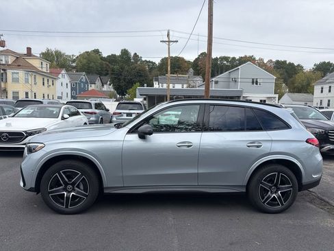 Certified 2025 Mercedes-Benz GLC 300 4MATIC image 4