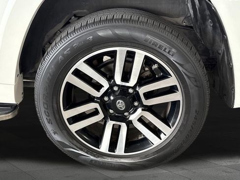 Used 2019 Toyota 4Runner Limited RWD image 21